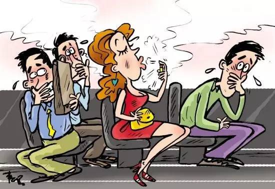 what?。俊跋恪逼G的美女成了辦公室污染源，甲醛治理非常必要！