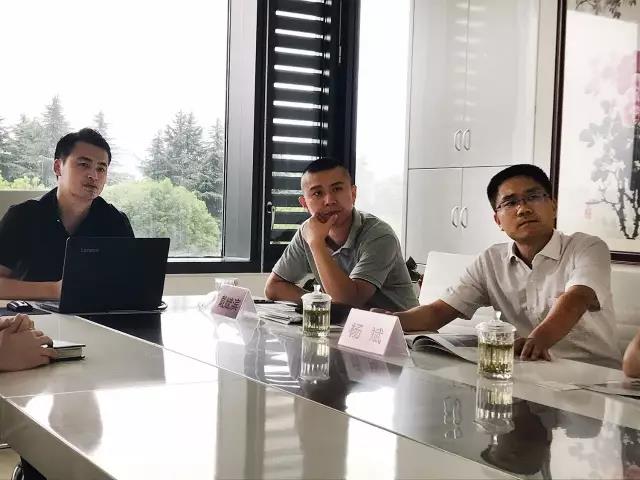 熱烈歡迎湖州市吳興區(qū)領(lǐng)導(dǎo)一行蒞臨創(chuàng)綠家指導(dǎo)！