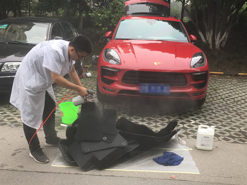 聽(tīng)說(shuō)車(chē)內(nèi)可以用洋蔥除甲醛？楊宗緯：我可沒(méi)這么唱過(guò)