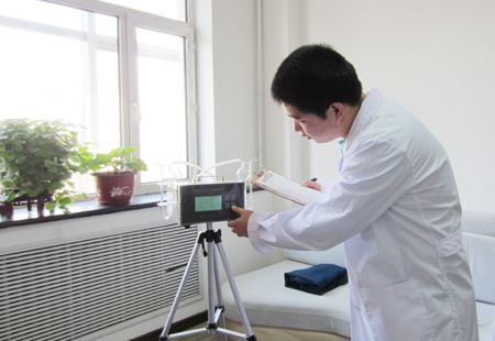 聞所未聞！施工人員治理甲醛居然靠鼻子聞，這樣的假除甲醛公司您還在選嗎？