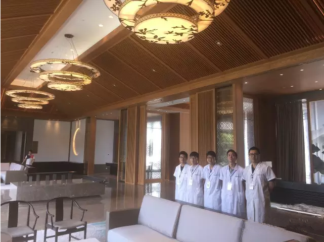 聞所未聞！施工人員治理甲醛居然靠鼻子聞，這樣的假除甲醛公司您還在選嗎？