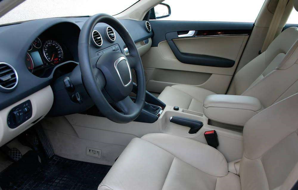 新車(chē)甲醛需謹(jǐn)慎 烈日當(dāng)空，甲醛治理迫在眉睫