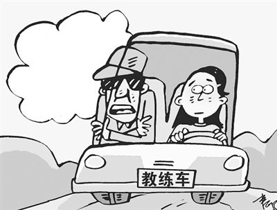 學(xué)員練車撞死老人，學(xué)員不但責(zé)任反而教練被捕 常見行車危害除了經(jīng)驗不足還有……