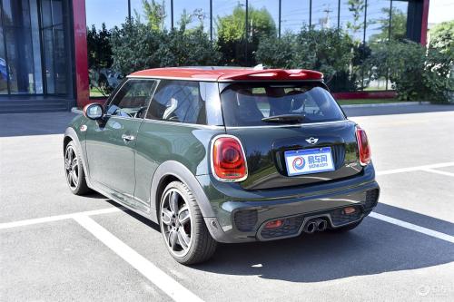 30萬買的MINI竟甲醛超標異味重！