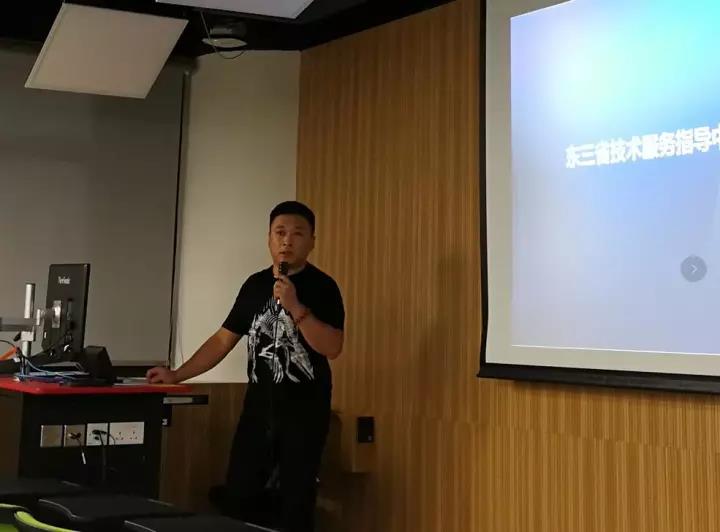 中港室內(nèi)環(huán)境凈化行業(yè)學(xué)術(shù)研討會(huì)暨中國(guó)室內(nèi)環(huán)境凈化治理專(zhuān)業(yè)委員會(huì)香港分會(huì)成立一周年紀(jì)念會(huì)議圓滿(mǎn)結(jié)束！