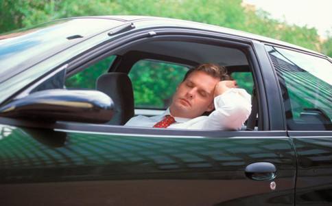 暈車的原因是什么？也許是需要甲醛治理了