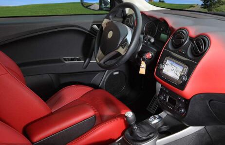 汽車腳墊甲醛超標(biāo)，除甲醛不是扔掉那么簡(jiǎn)單