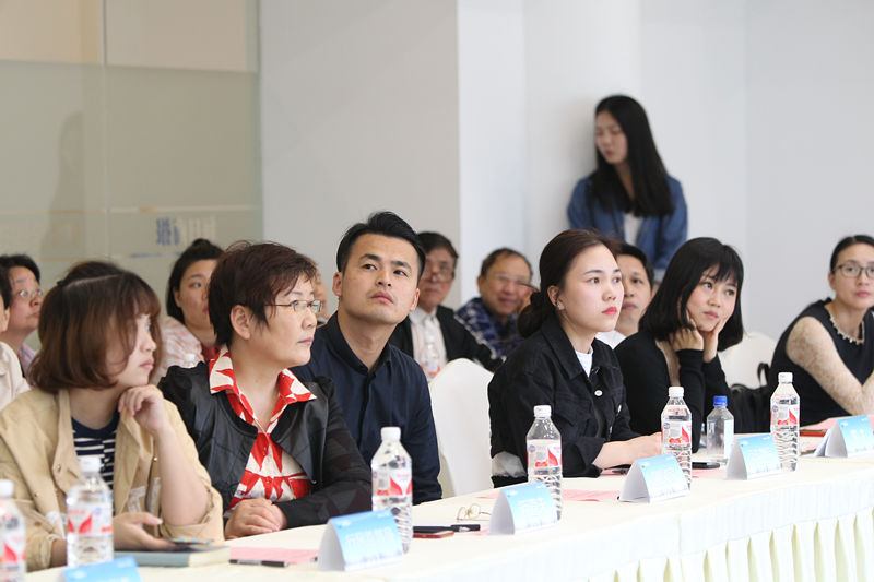 創(chuàng)綠家環(huán)保應(yīng)邀參加2018中國透明工廠評選啟動儀式！