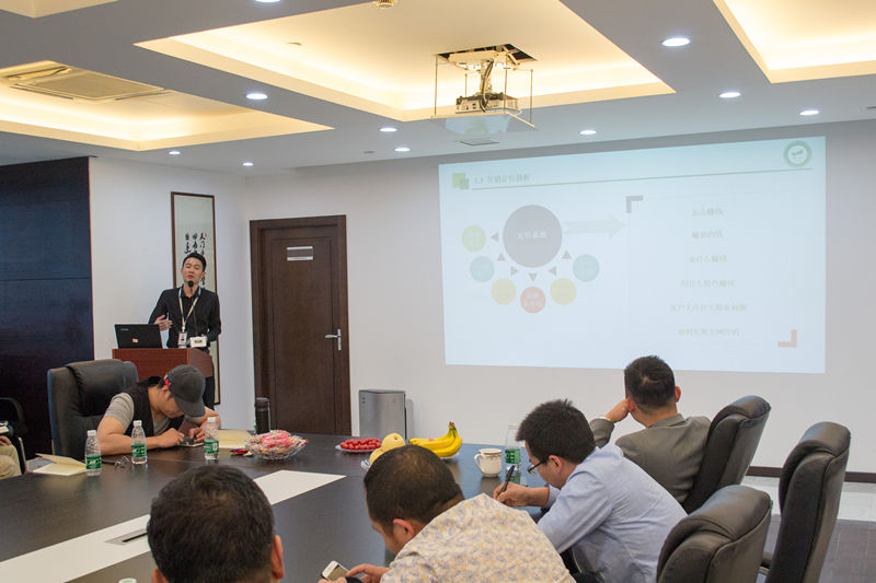 中國室內(nèi)裝飾協(xié)會室內(nèi)環(huán)境凈化治理專業(yè)委員會浙江中心除醛技術(shù)交流峰會圓滿結(jié)束！