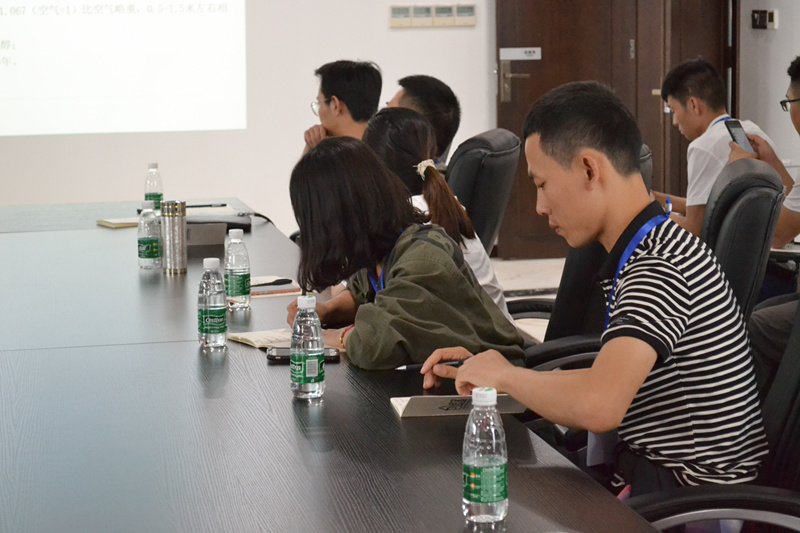 中國室內(nèi)裝飾協(xié)會室內(nèi)環(huán)境凈化治理專業(yè)委員會浙江中心第二期除醛技術(shù)交流峰會圓滿結(jié)束！