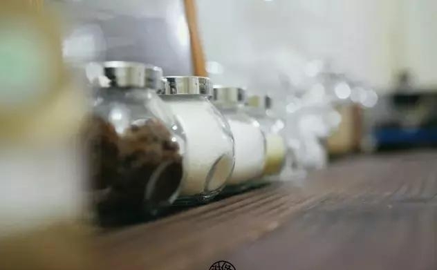 21天3000元重裝出租屋 除甲醛莫忘記！