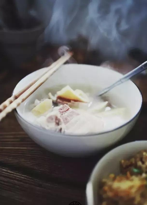 21天3000元重裝出租屋 除甲醛莫忘記！