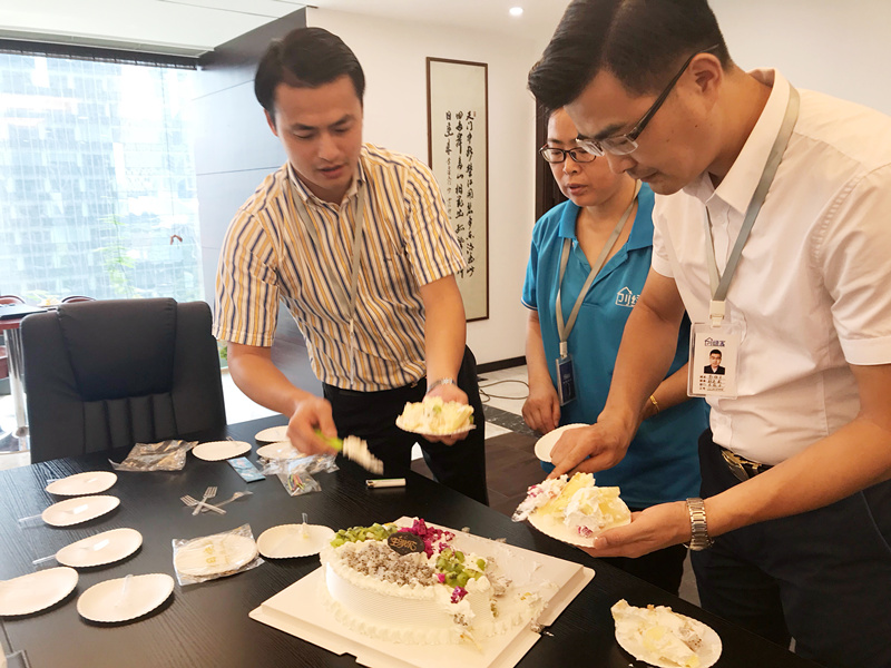 【7月生日會】喂——請問你是在網(wǎng)紅公司上班嗎？