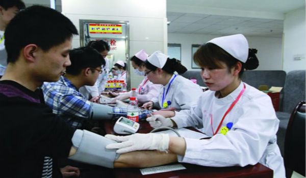 平時不注意甲醛超標(biāo)，50歲女子劇烈頭痛、惡心干嘔，一查已是癌癥晚期！