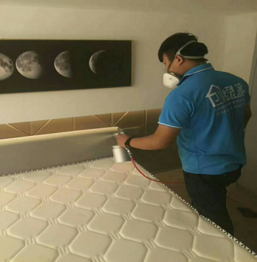 裝修后有異味該怎么除甲醛？