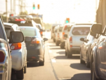 開(kāi)車一族要重視車內(nèi)污染！