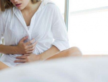 剛開業(yè)四個月的小店關(guān)門歇業(yè)，原因有兩點：一是甲醛超標了5倍多，二是老板娘因此流產(chǎn)了……