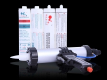 除甲醛公司近日發(fā)現(xiàn)，室內(nèi)膠粘劑會導致甲醛嚴重超標