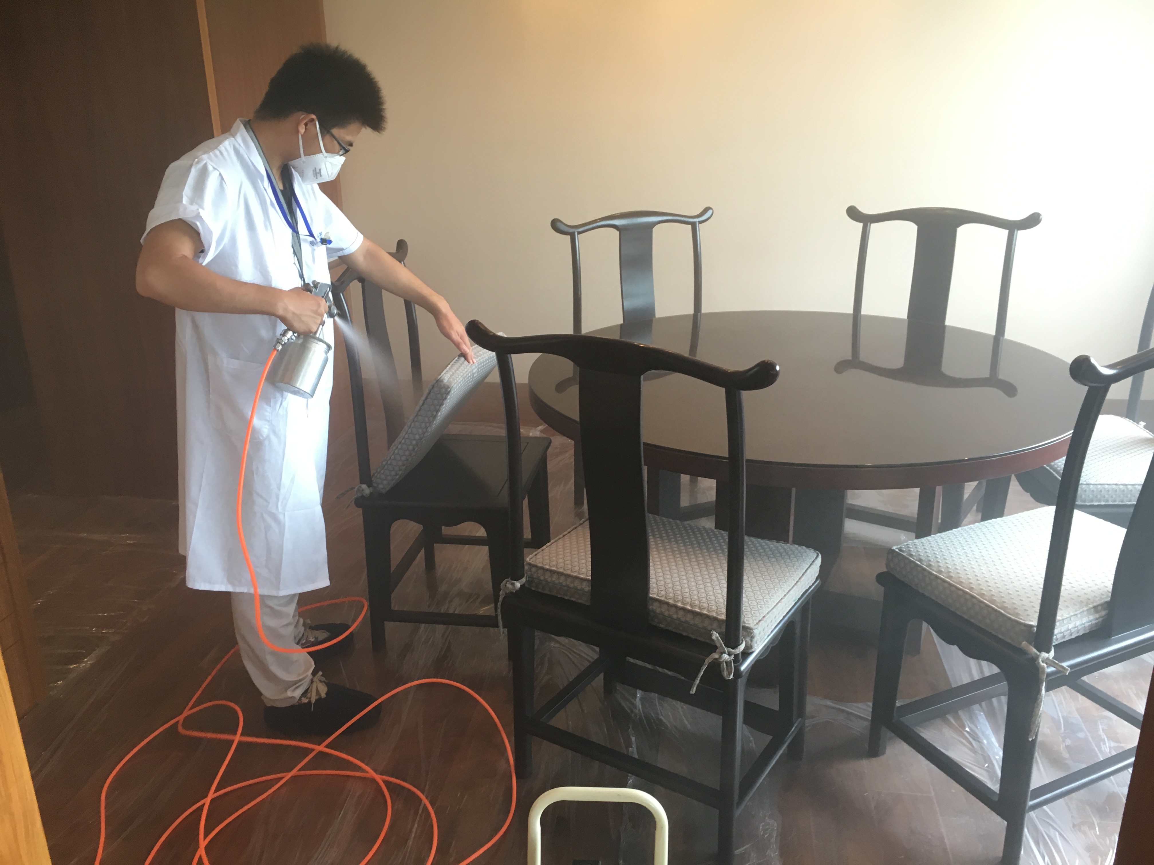 除甲醛公司服務(wù)哪家好？